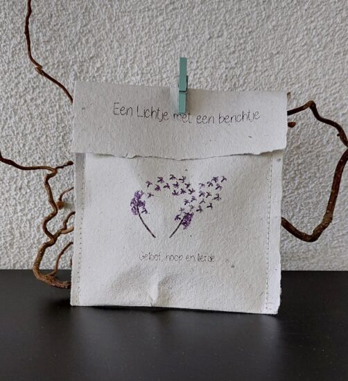 Lichtje met een berichtje - Geloof, hoop en liefde