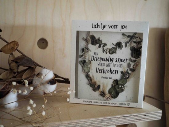 Lichtje voor jou: Een drievoudig snoer