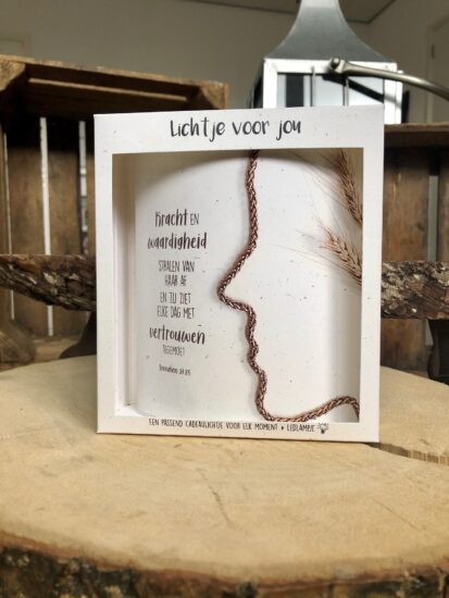 Lichtje voor jou: Kracht en waardigheid...