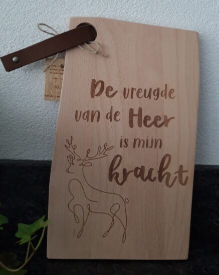 Snijplank Nordic 'De vreugde van de Heer is mijn kracht'