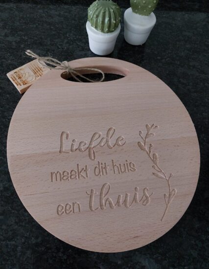 Broodplank Oval, Liefde maakt dit huis een thuis