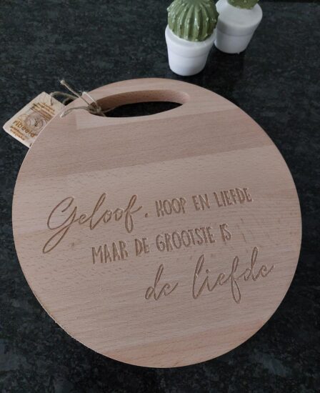 Broodplank Oval, Geloof, Hoop en Liefde