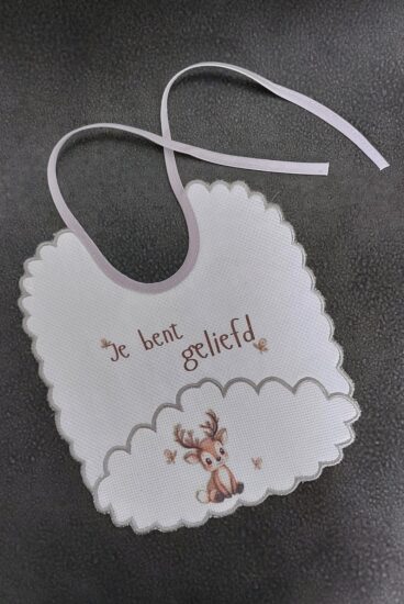 Baby slabbetje hertje, Je bent geliefd