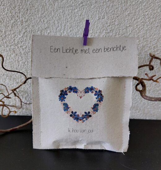 Lichtje met een berichtje -Ik hou van jou